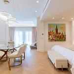 Premium Suite Constitucion